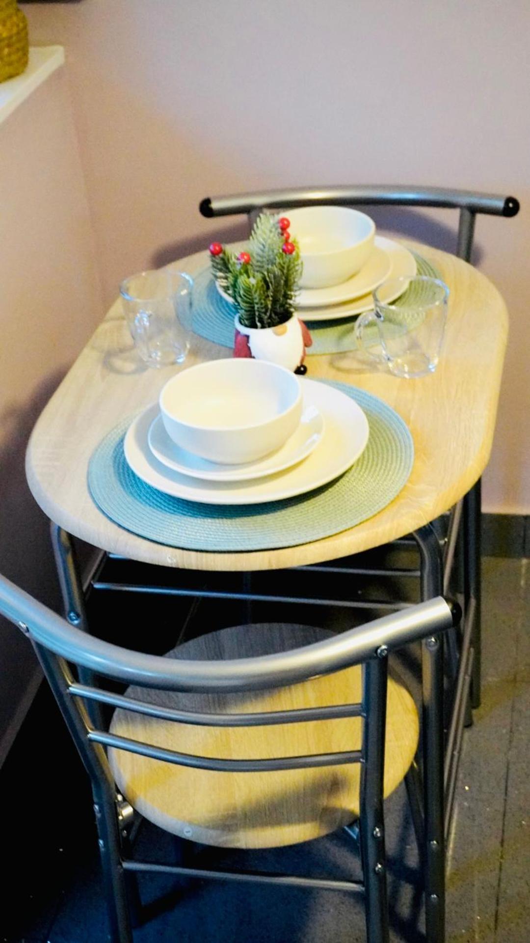 Spacious & Comfy Home In West Midlands - Sleeps 8, Free Parking, Wifi, Netflix, Prime Location, Ideal For Contractors, Business, Groups, Travellers, Families And Relocators Ковентри Экстерьер фото