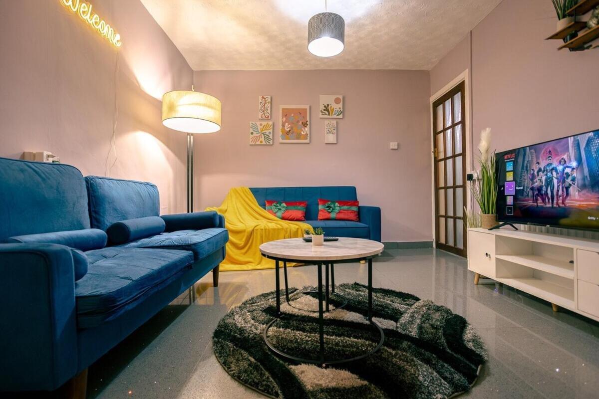 Spacious & Comfy Home In West Midlands - Sleeps 8, Free Parking, Wifi, Netflix, Prime Location, Ideal For Contractors, Business, Groups, Travellers, Families And Relocators Ковентри Номер фото