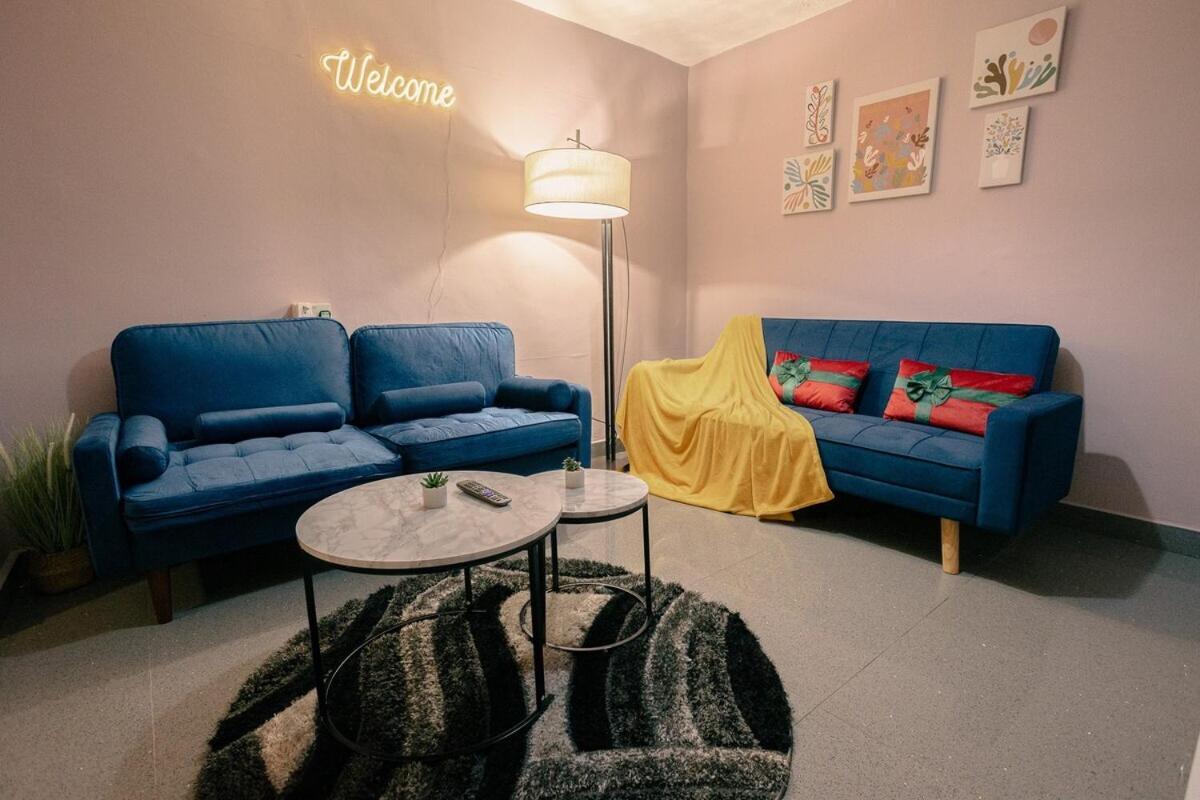 Spacious & Comfy Home In West Midlands - Sleeps 8, Free Parking, Wifi, Netflix, Prime Location, Ideal For Contractors, Business, Groups, Travellers, Families And Relocators Ковентри Номер фото